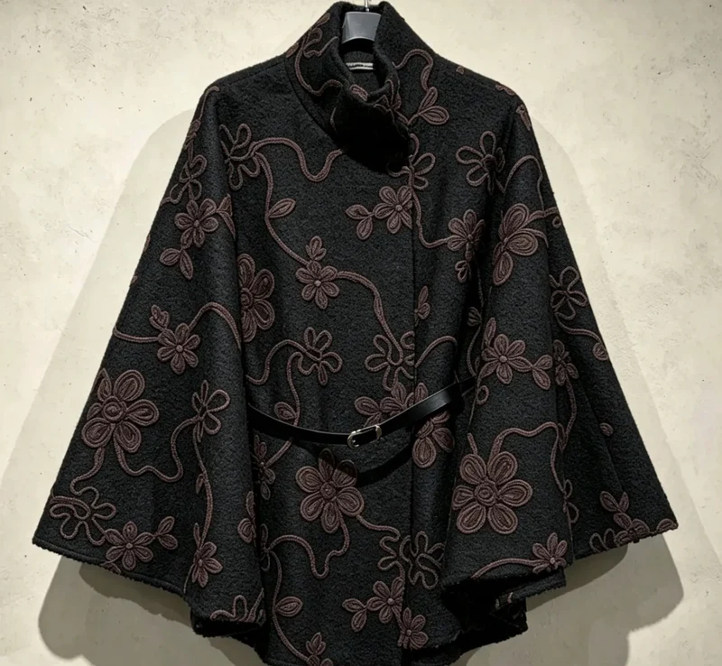 Cape -Jacke