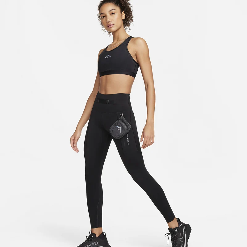 Nike Women's Firm-Support High-Waisted 7/8 Leggingswith Poc