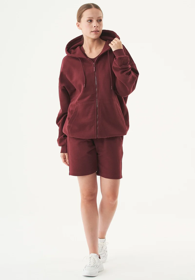 SHEYMA- Shorts aus Bio-Baumwolle