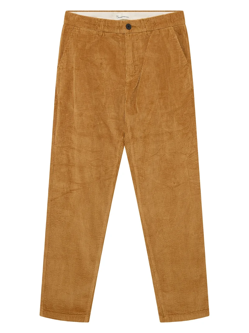Chuck Regular 8-Wales Corduroy Chino Pants lion