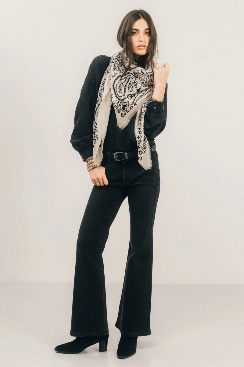 Jean flare noir esprit seventies