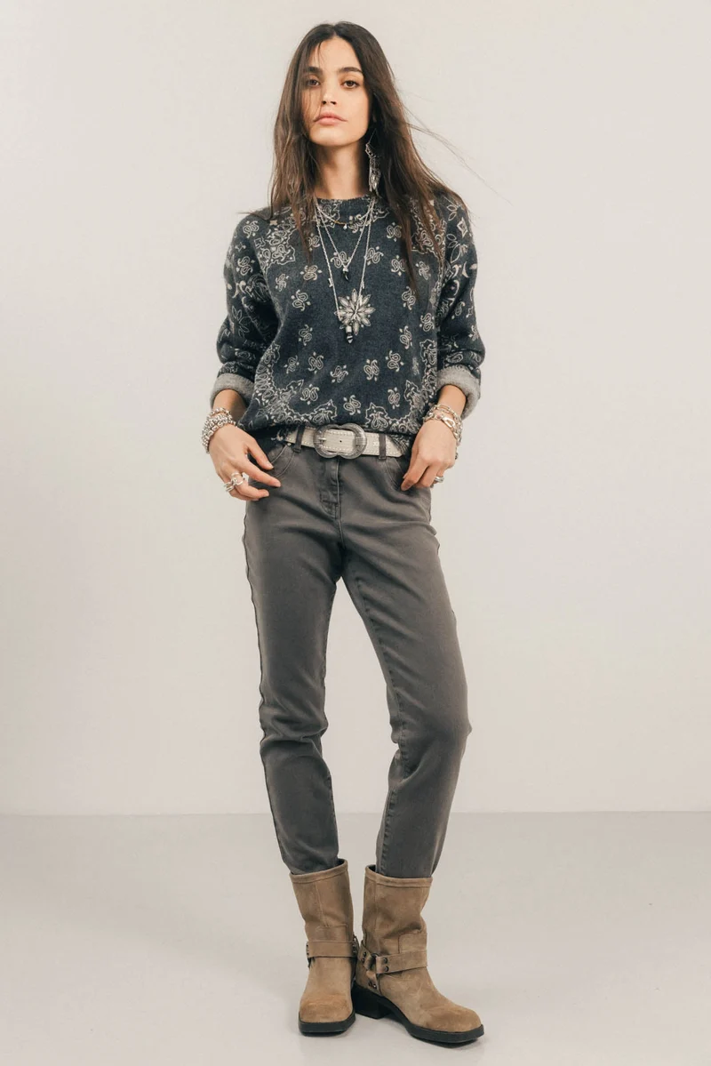 Pantalon gris coupe slim