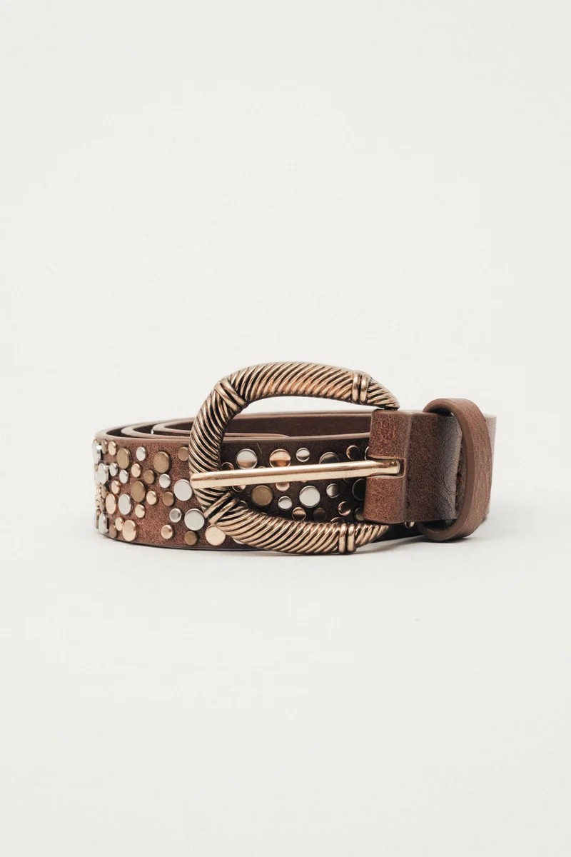 Ceinture camel rivets