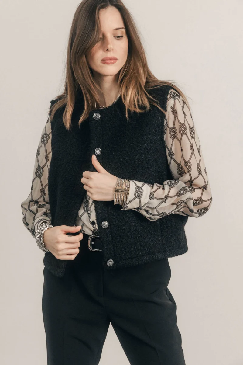 Gilet sans manches noir bouclette