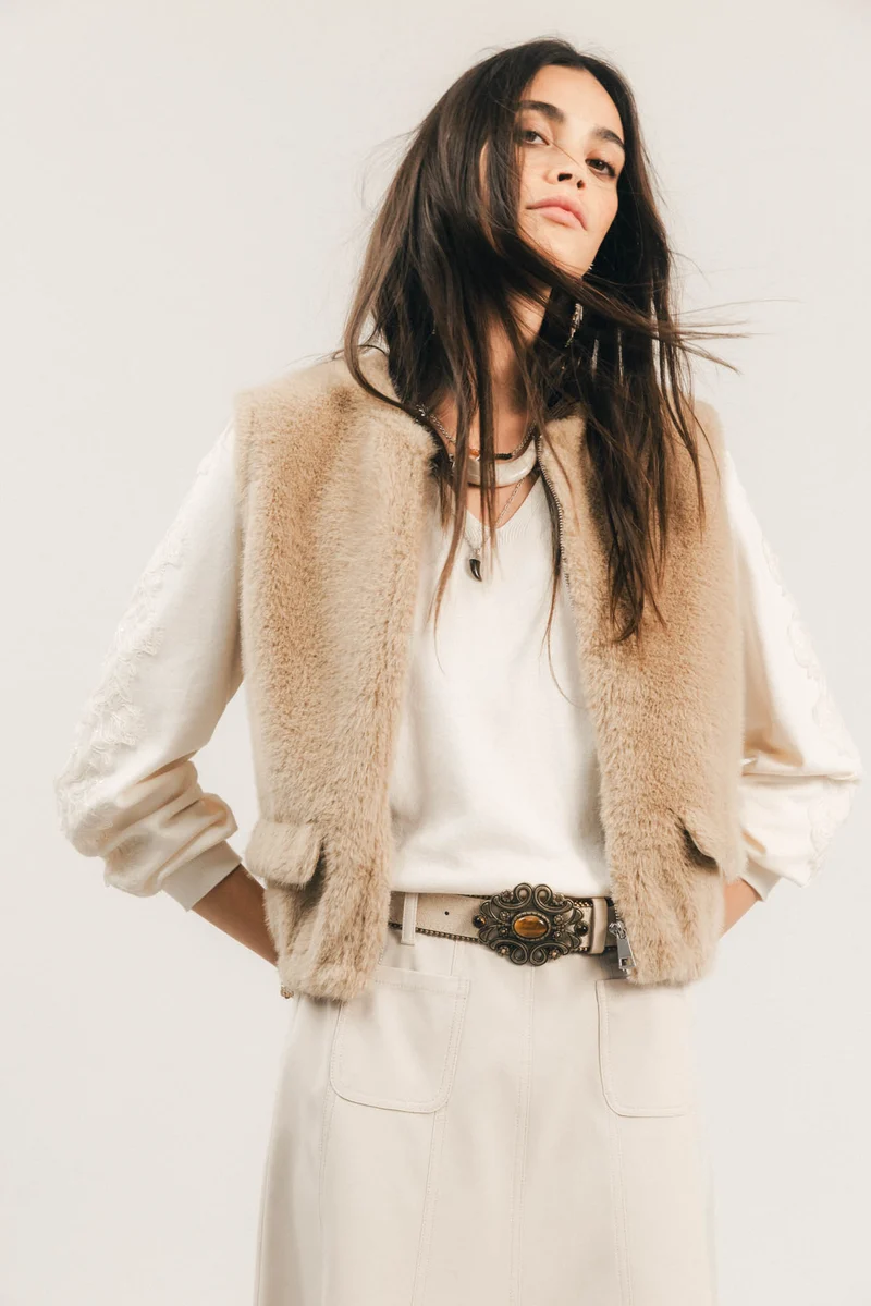 Gilet sans manches fourrure beige bohème