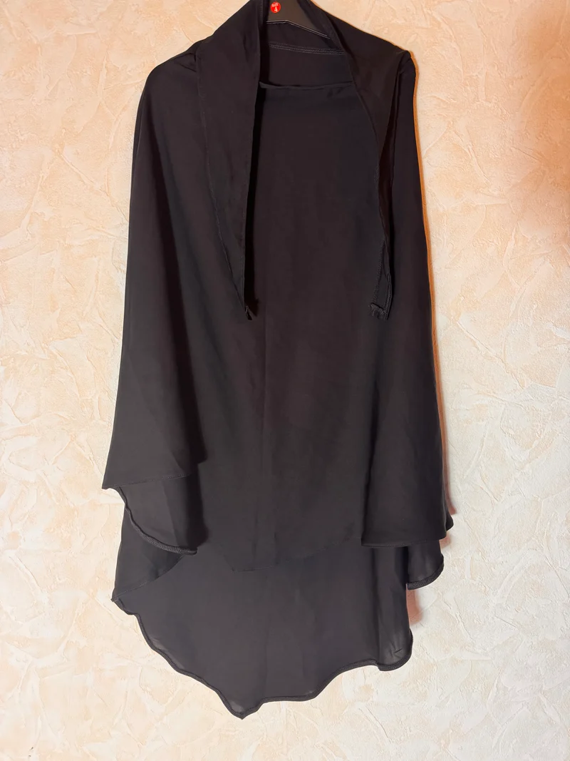 Khimar Medina