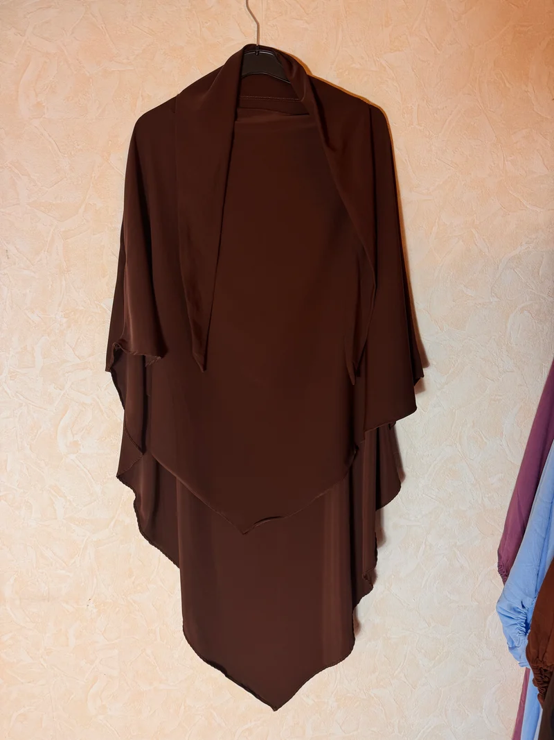 Khimar Medina