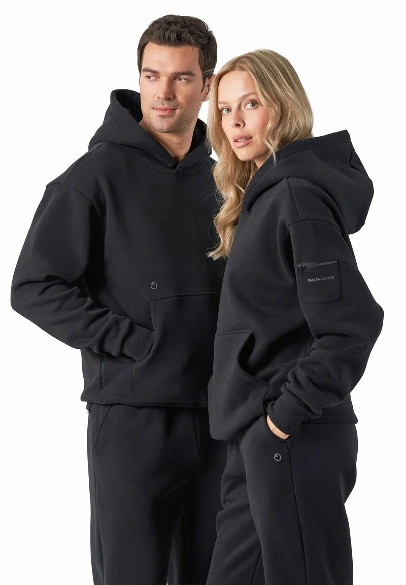 HARVINN | Essentials Travel Unisex Hoodie aus Bio-Baumwolle und recyceltem Polyester