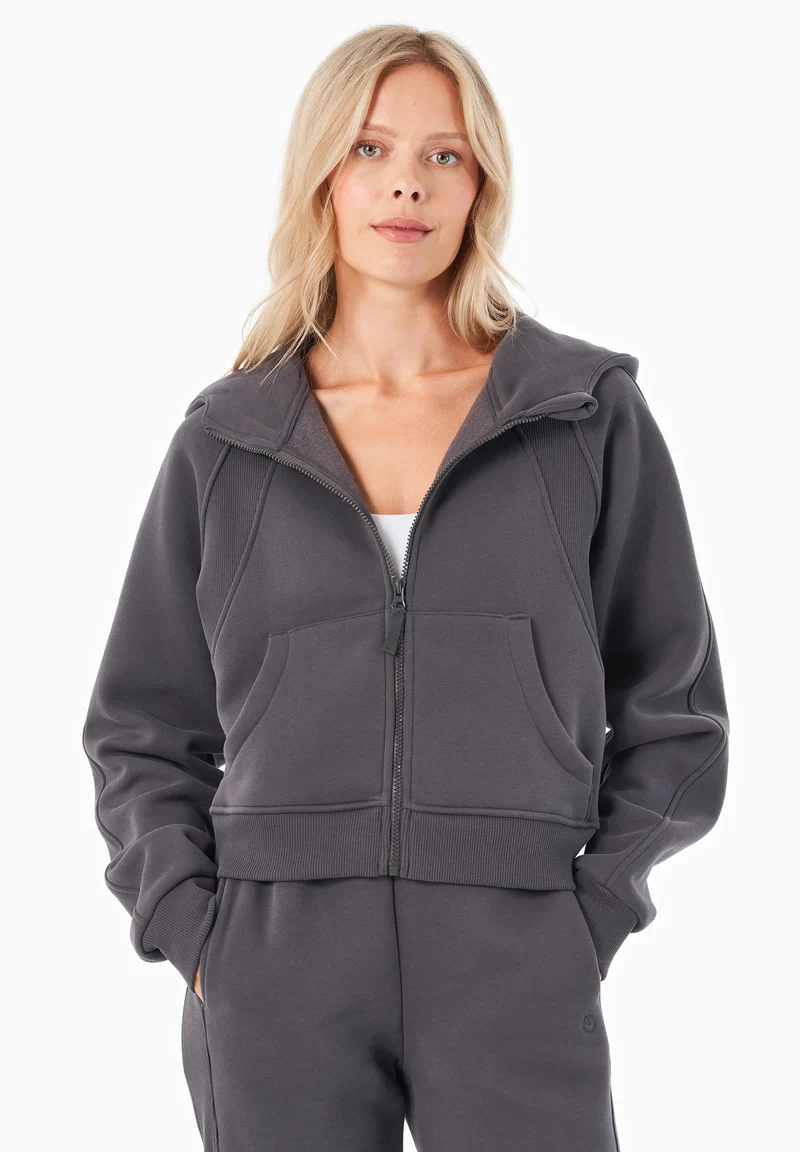 JODDY | Essentials Full Zip-Hoodie aus Bio-Baumwolle und recyceltem Polyester