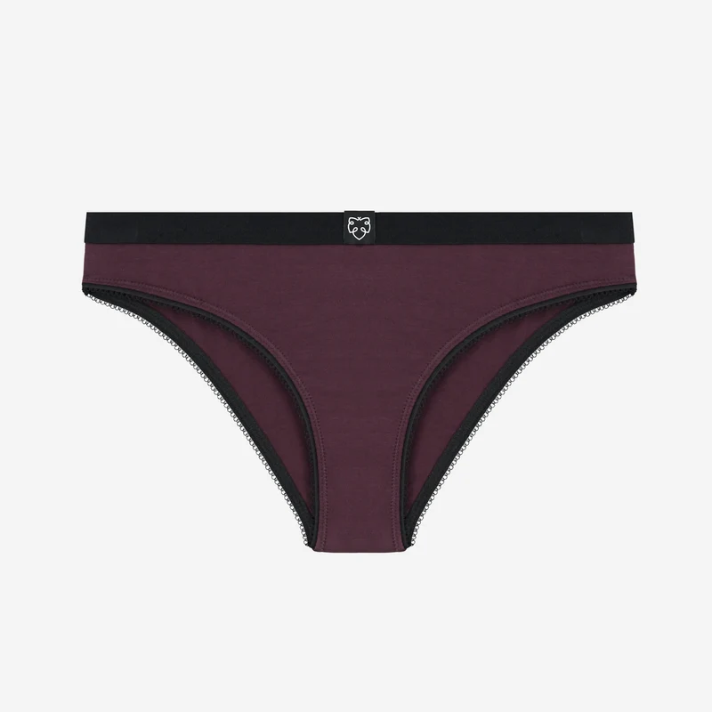 Brief Nora