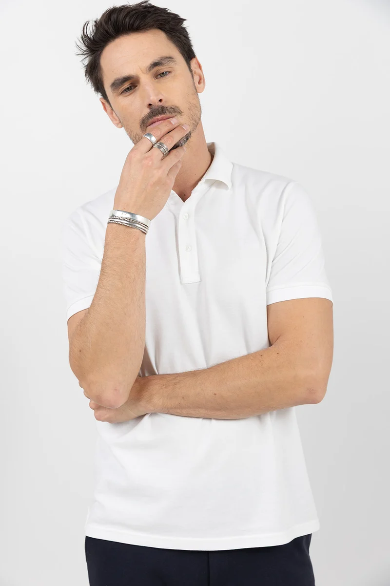 Polo blanc en coton chic décontracté