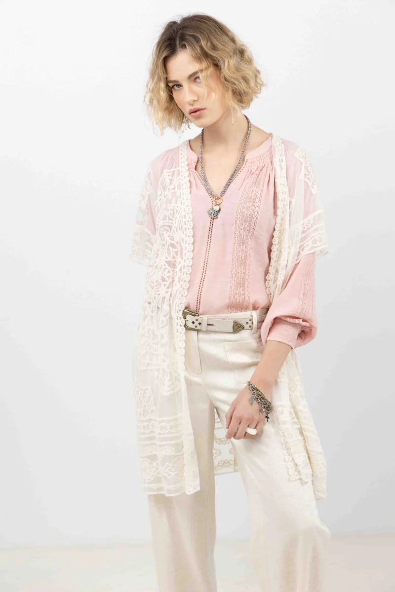 Poncho écru long dentelle bohème