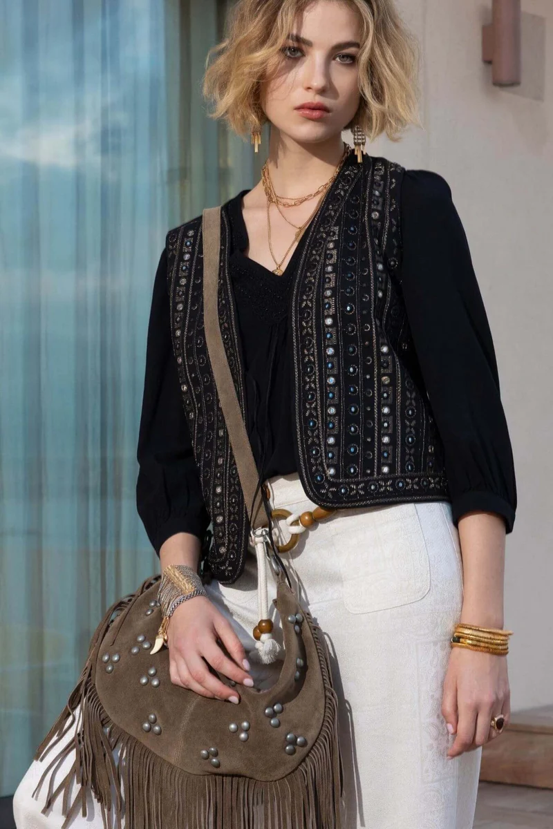 Gilet noir sequins esprit gypsy chic