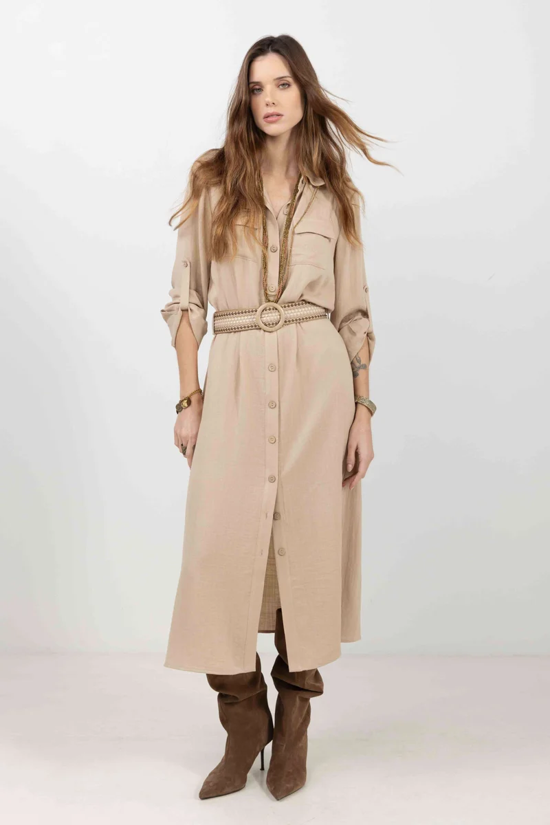 Robe chemise beige longue fluide