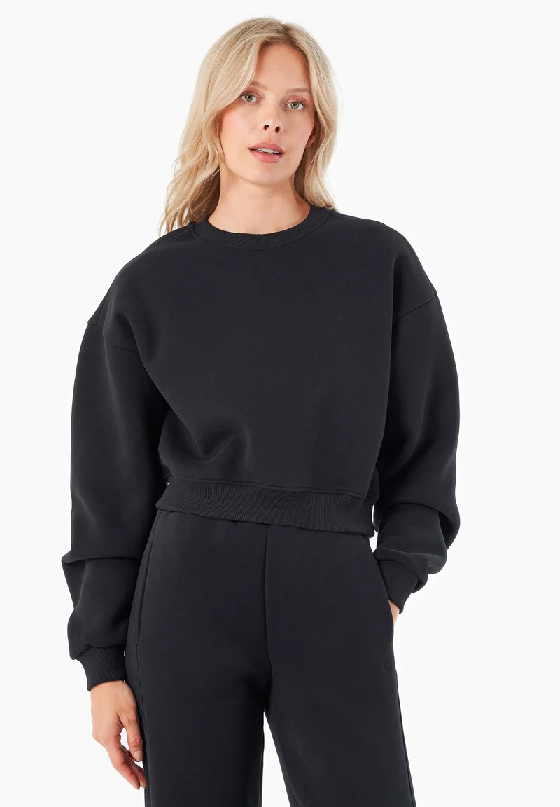 SILLIVIA | Essentials Crop-Sweatshirt aus Bio-Baumwolle und recyceltem Polyester