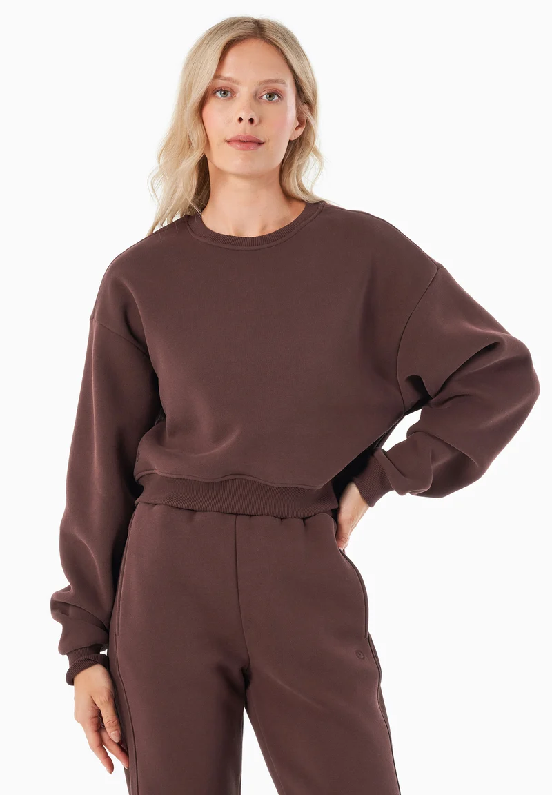 SILLIVIA | Essentials Crop-Sweatshirt aus Bio-Baumwolle und recyceltem Polyester