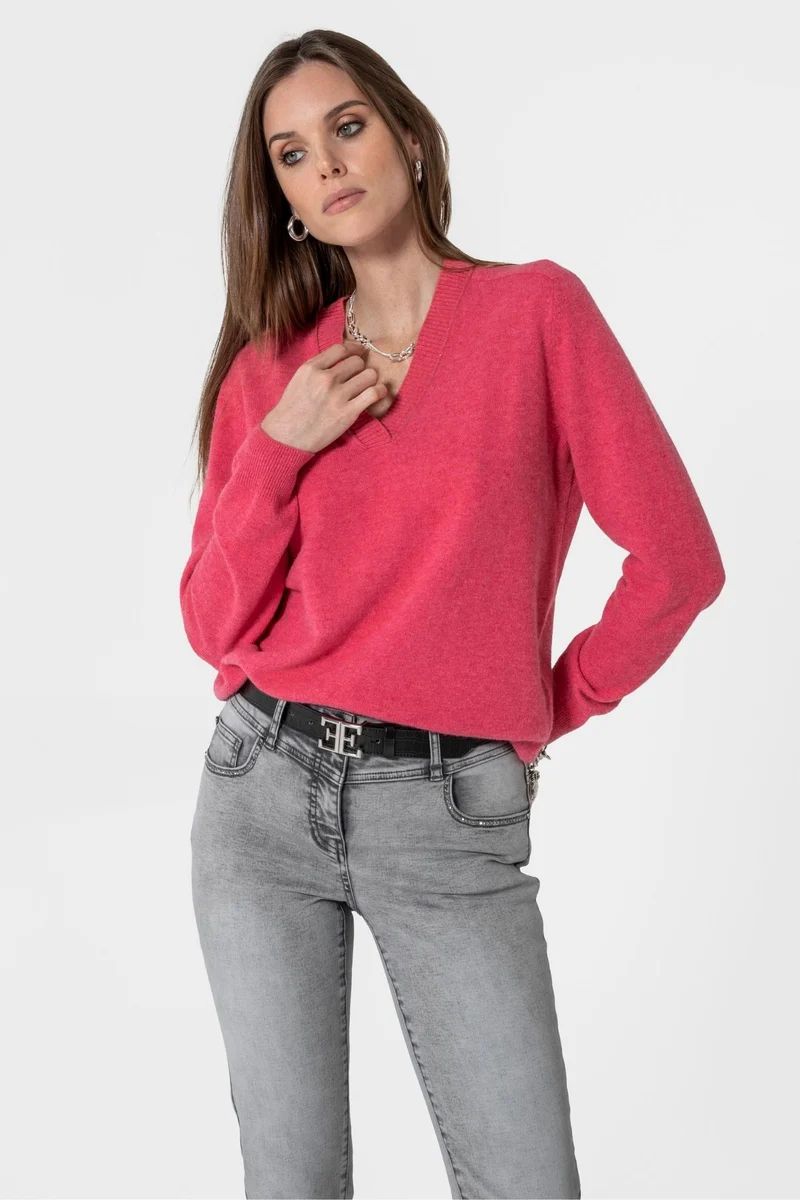 Pull col V rose