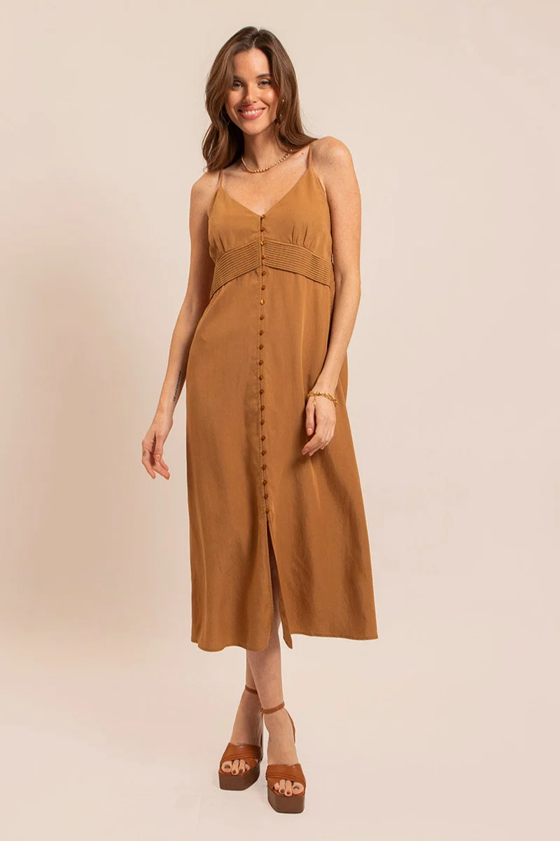 Robe midi en lin caramel