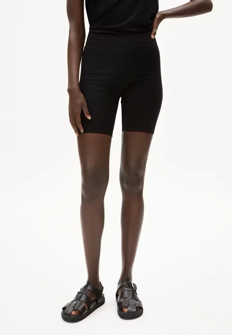Nedaa Litaa black