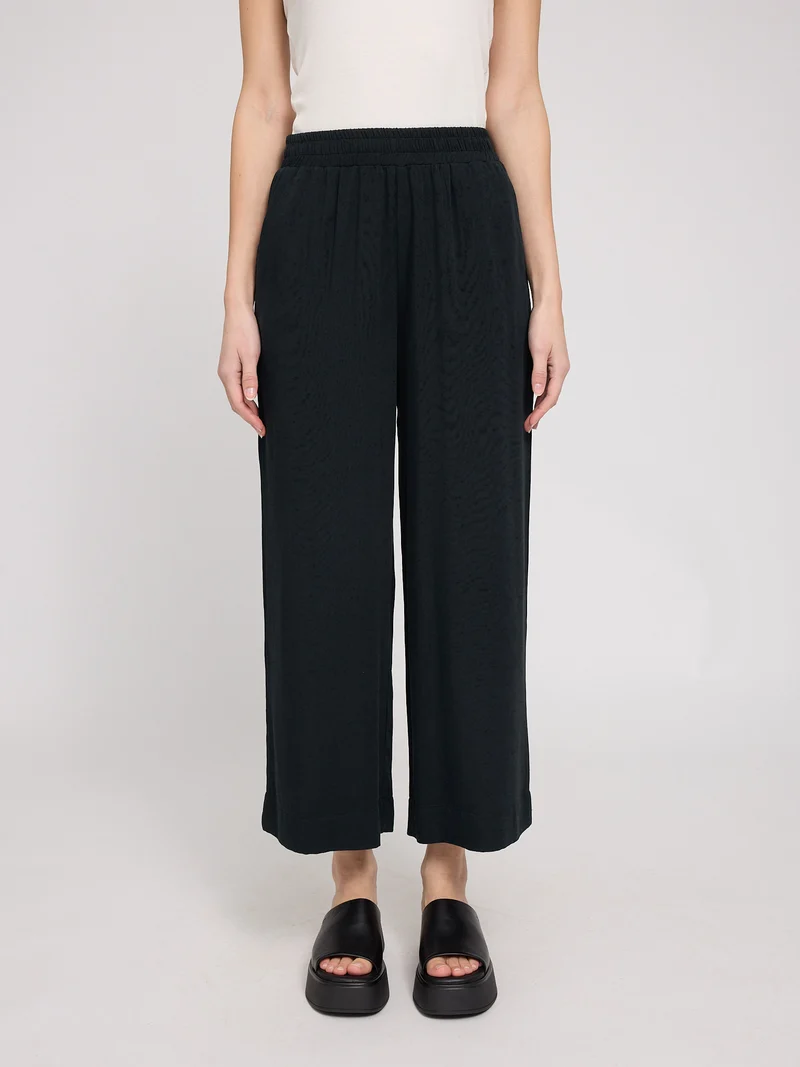 Wide Leg Viscose Pants black