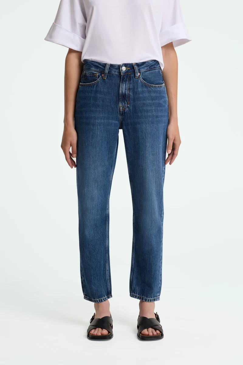 Caroline Cropped lewisboro mid used
