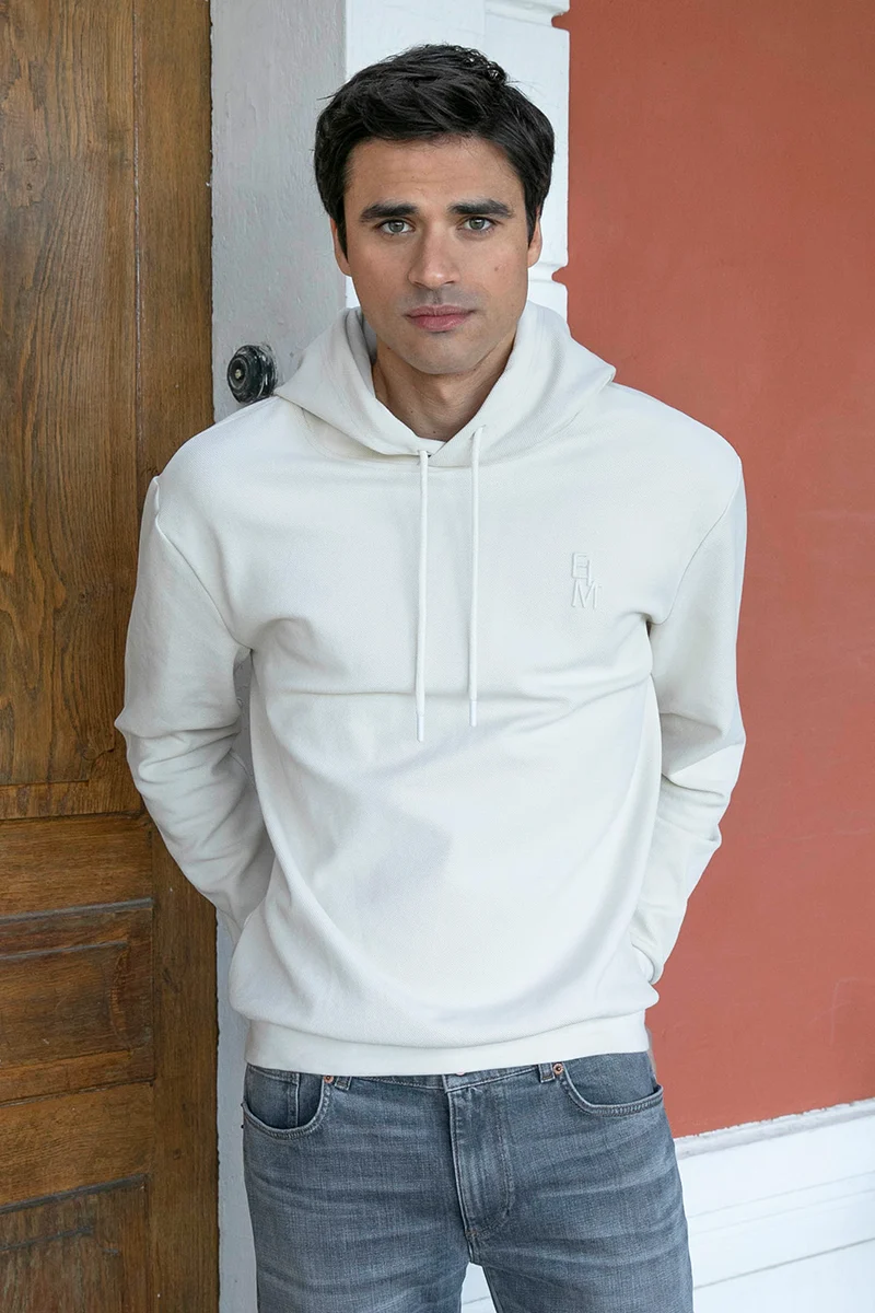 Sweat à capuche écru
