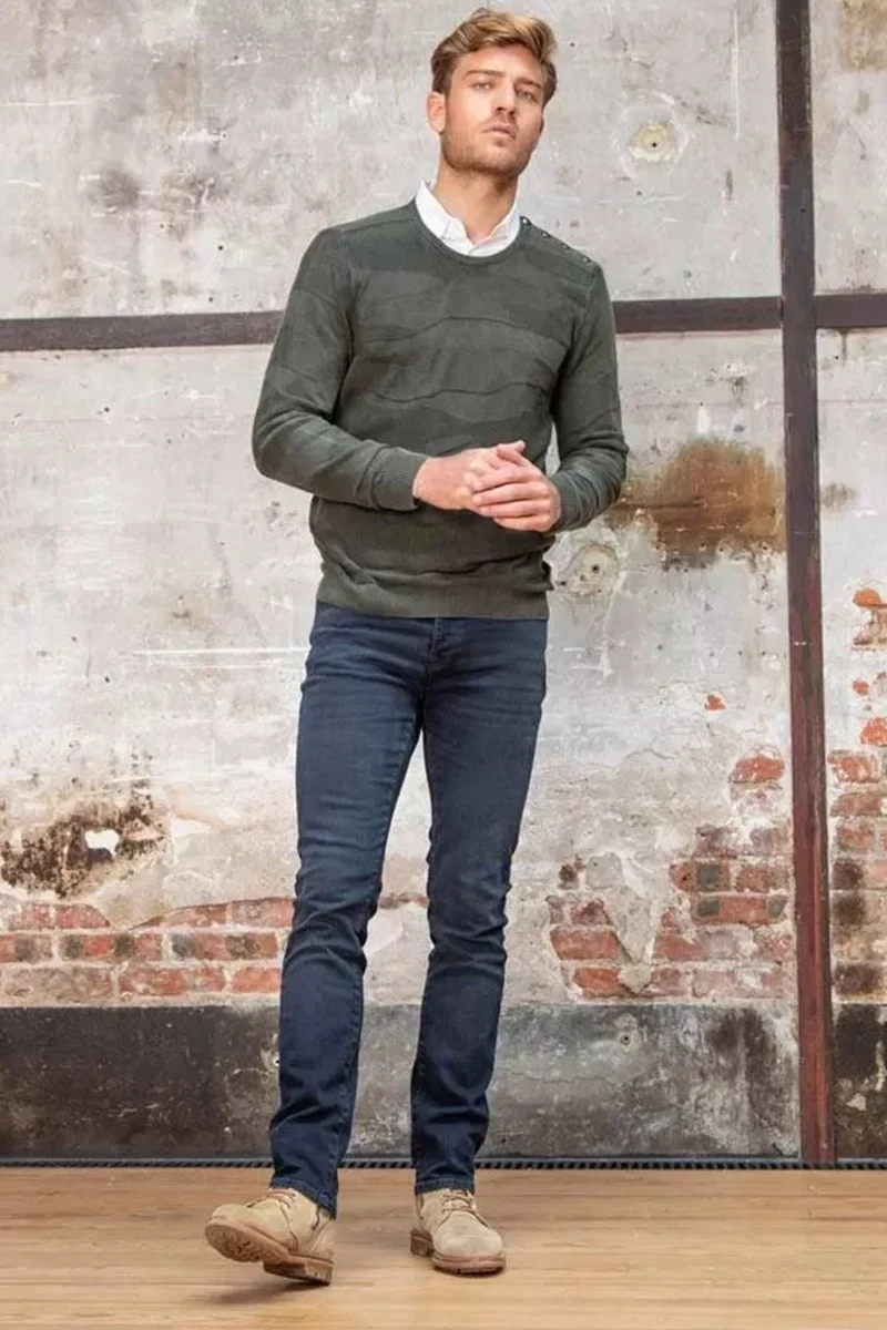Jean droit délavé en denim stretch