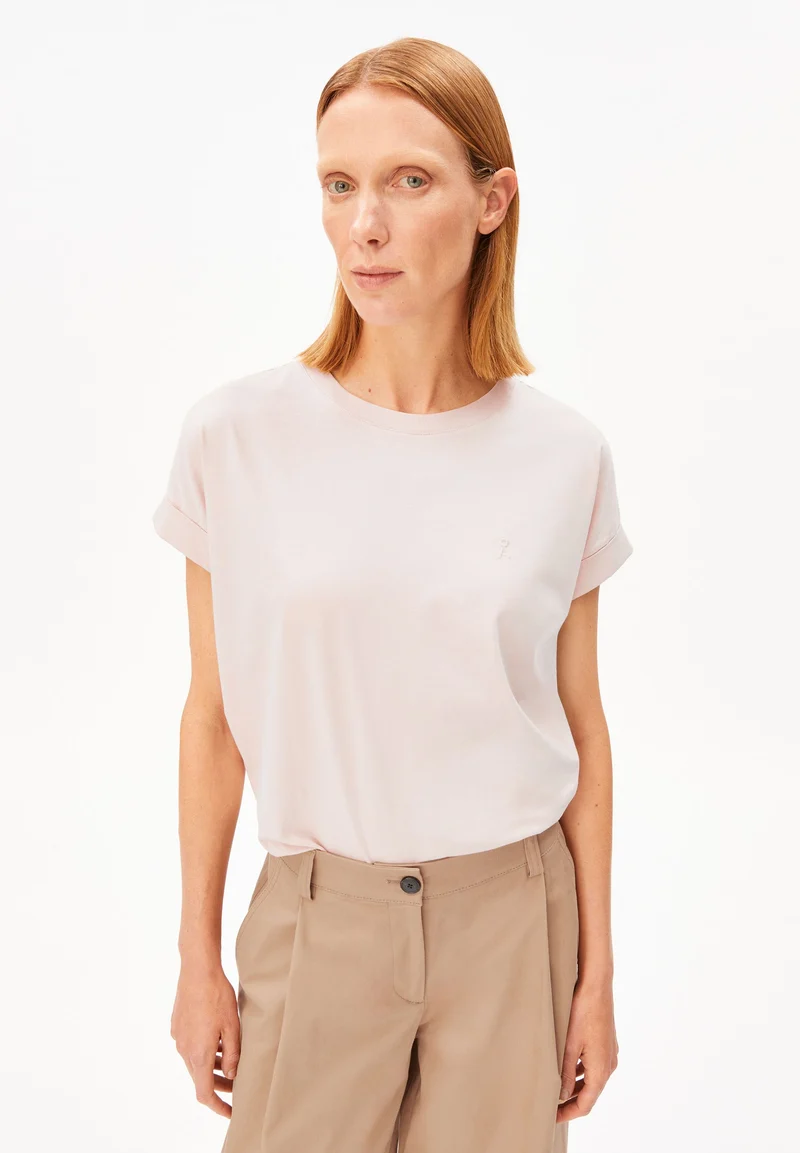 Idaara pale peach