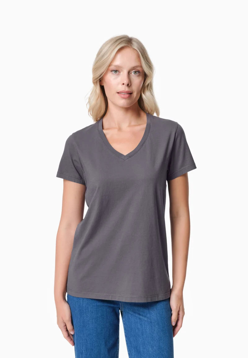 TESSA | Basic T-Shirt aus Bio-Baumwolle mit V-Ausschnitt