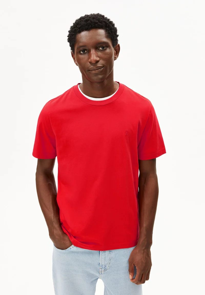 Jaames mars red