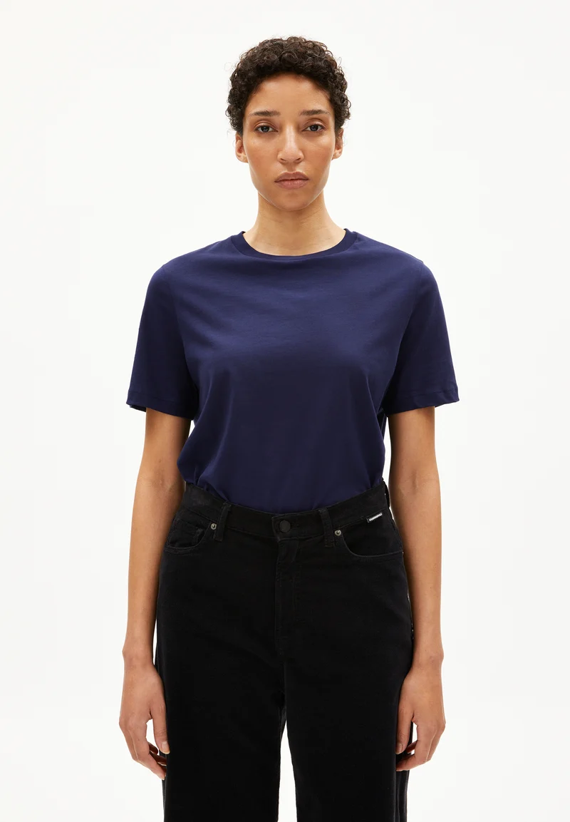Lualaa tinted navy
