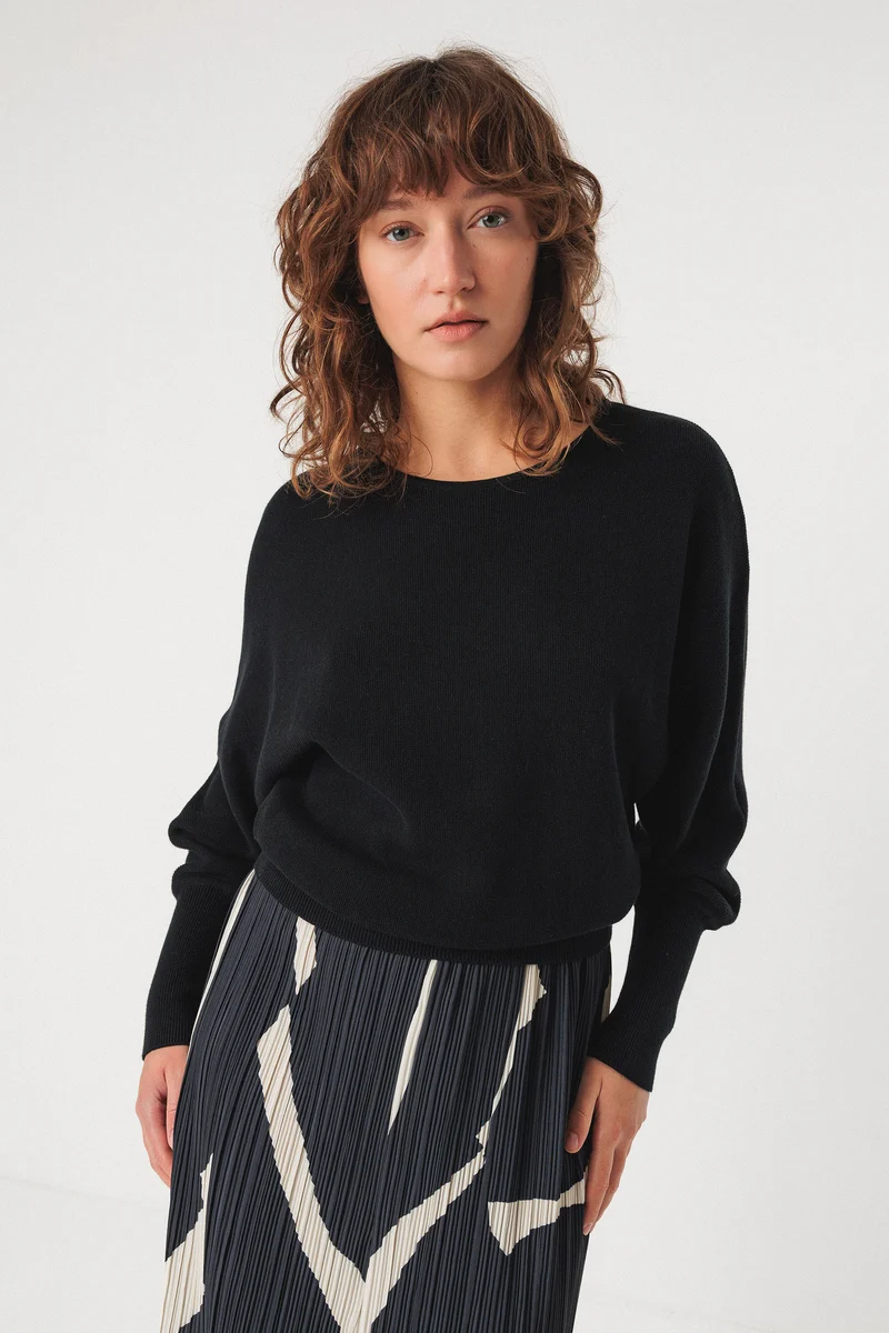 Ibar Sweater black