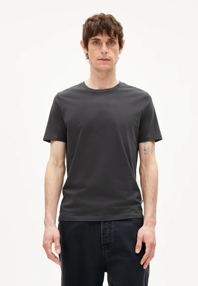 Jaames dark steel