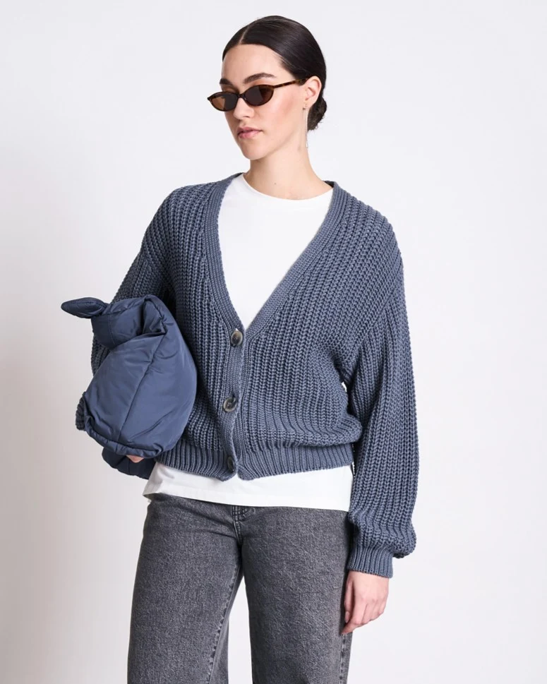 Cardigan Lena turbulence