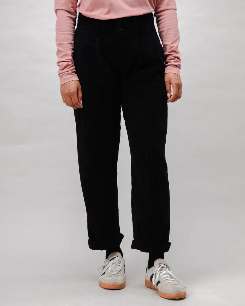 Corduroy Pleated Pants black