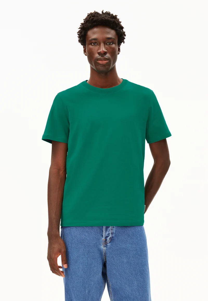 Maarkos emerald green