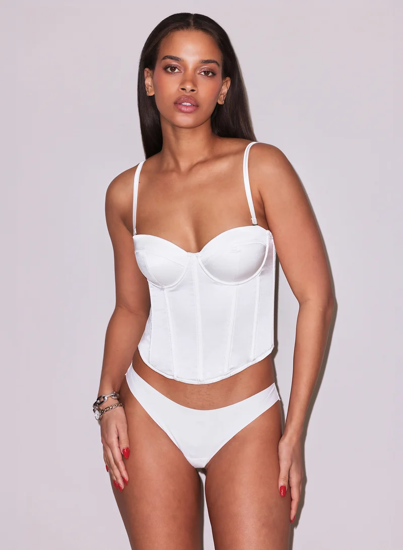 Charlotte Lace Seamless Thong