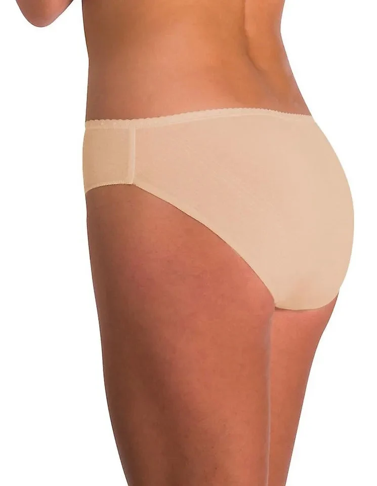 Naomi & Nicole Shapewear – Lasergeschnittener Hipster in warmem Beige