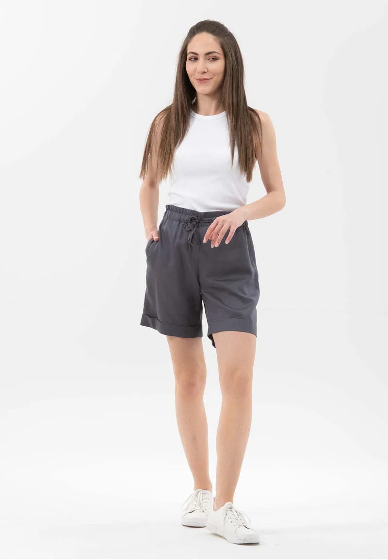 Paperbag-Shorts aus TENCEL™ Lyocell mit Kordelzug