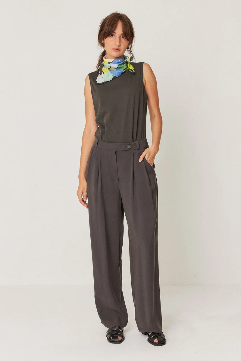 Haide Trouser dark khaki
