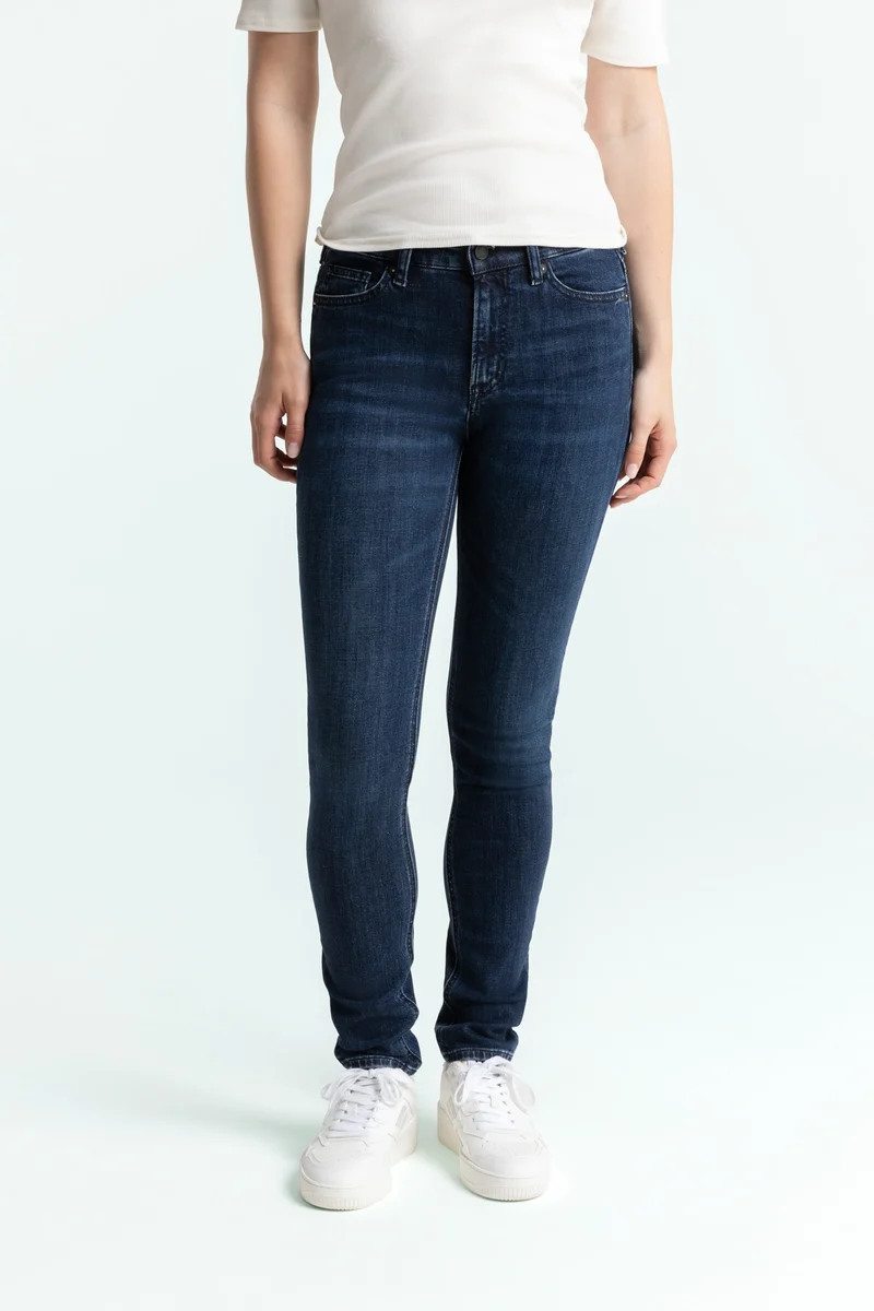 Juno Medium clean medium used