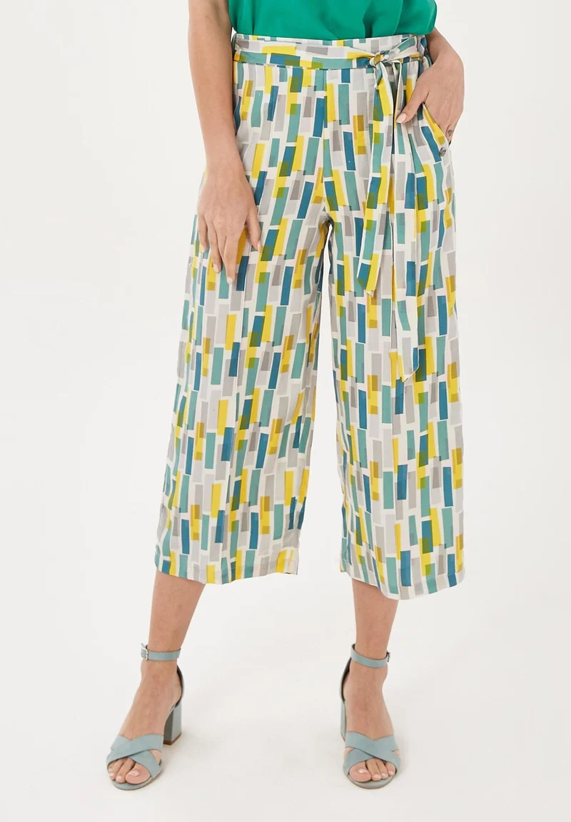 7/8-Hose aus TENCEL™ Lyocell mit Allover-Print