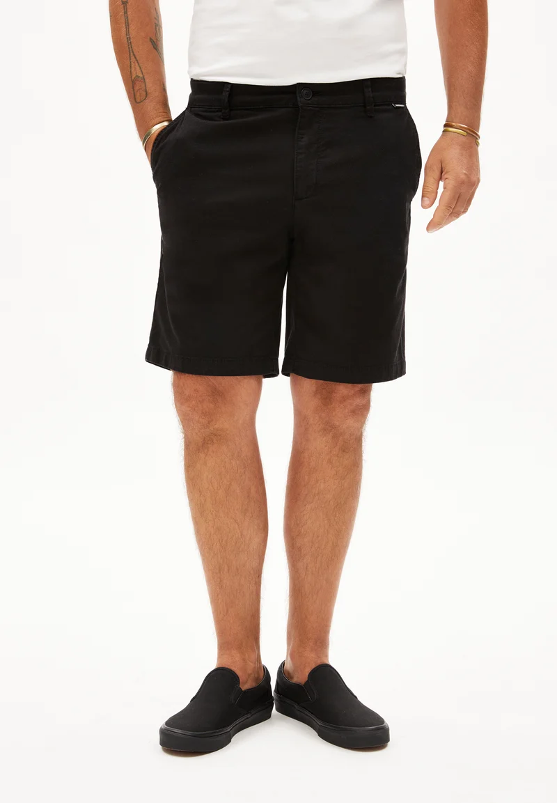 Daalos black