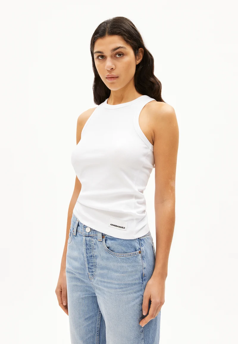 Kanitaa white