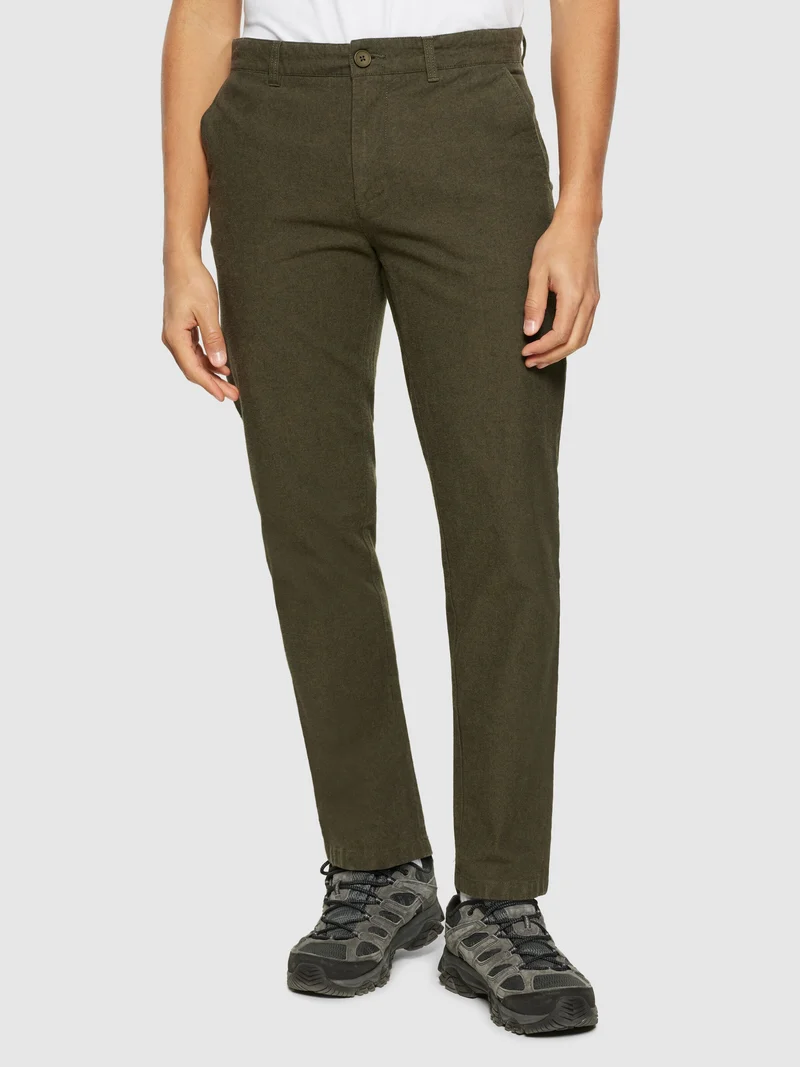 Chuck Regular Flannel Chino Pants dark olive
