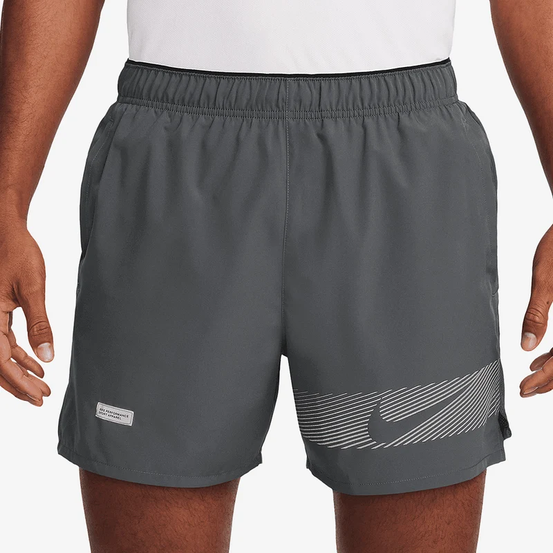 Nike Dri-FIT Challenger 12,7 cm Shorts