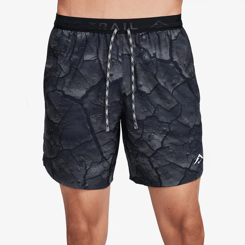 Nike HerrenLaufshorts mit Futter und Print (ca. 18 cm) Dri