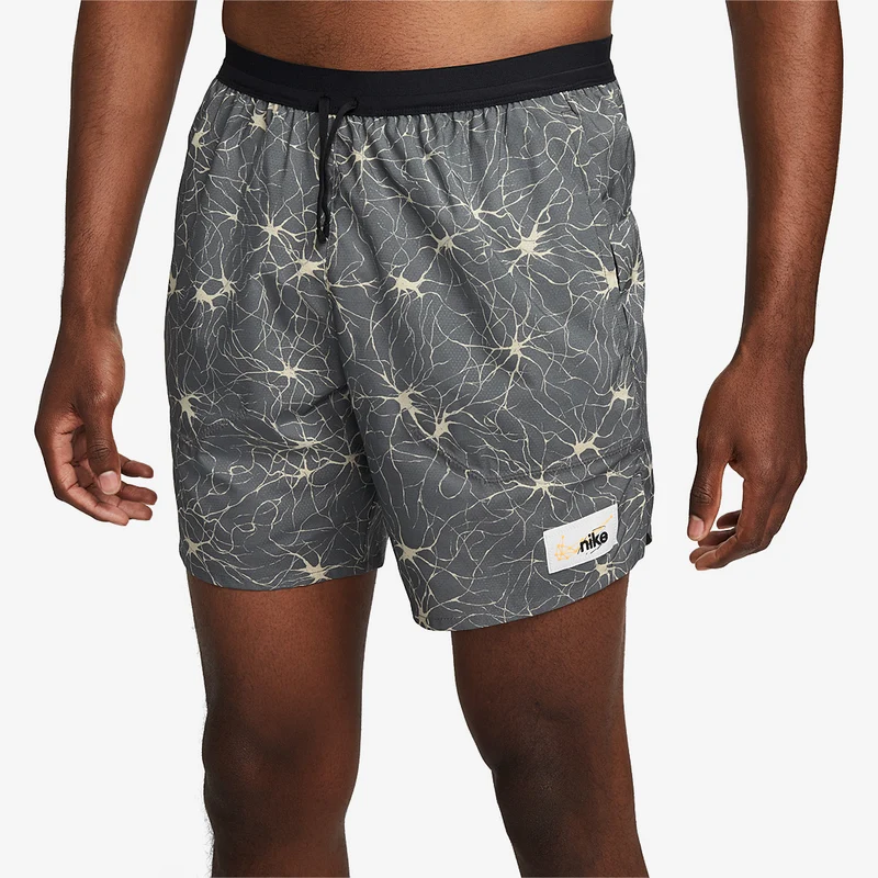 Nike Stride D.Y.E. 17.8cm Running Shorts