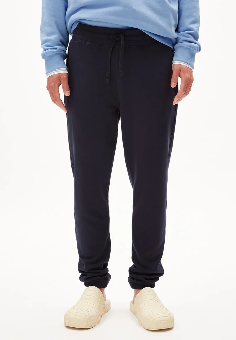Aardo Comfort night sky