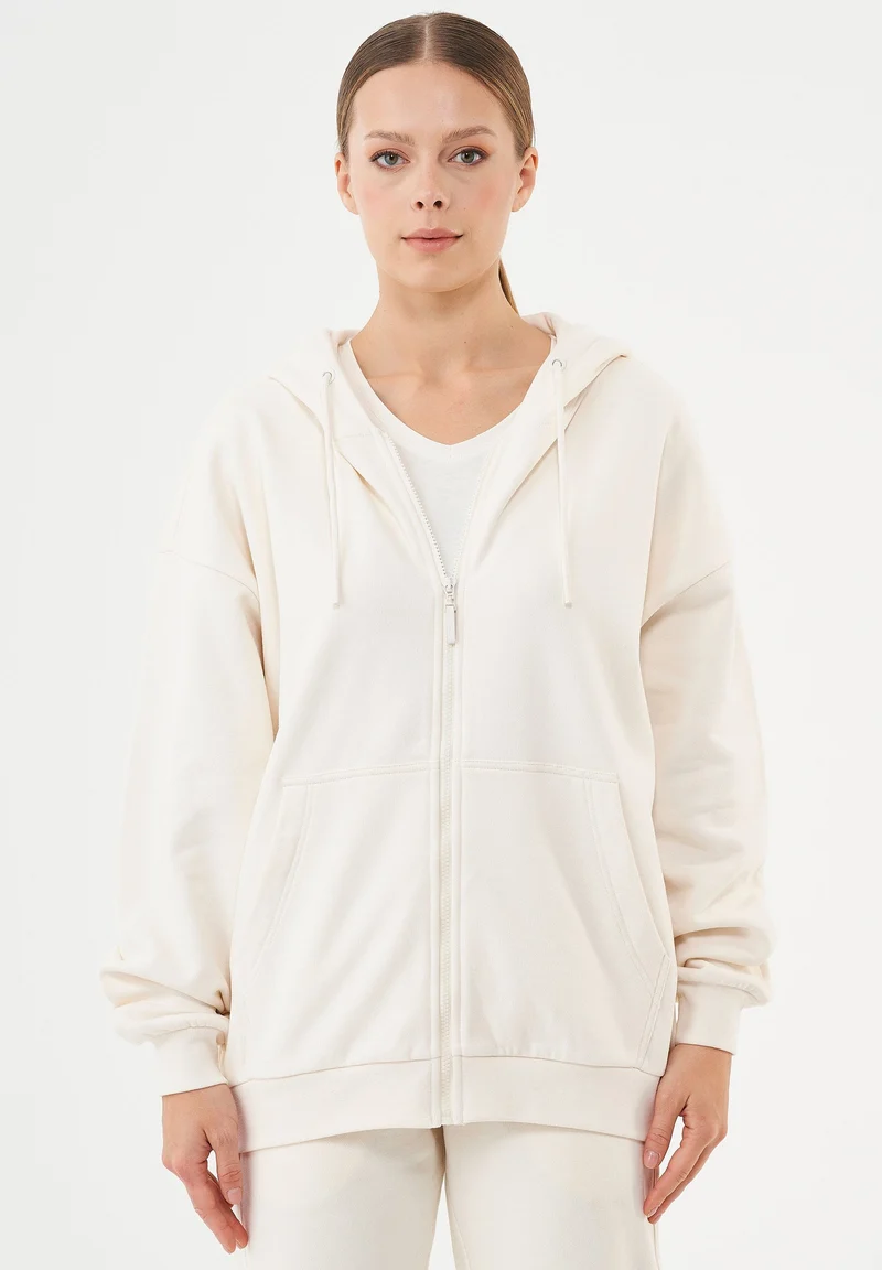 JALE Soft Touch Sweatjacke aus Bio-Baumwolle